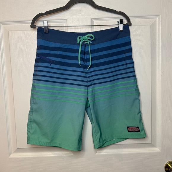 Vineyard Vines Men’s Board Shirts Swim Shorts Size 30” waist Blue and Green GUC - Picture 1 of 7